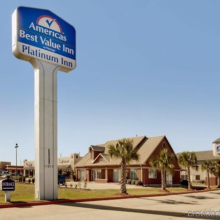 Americas Best Value Platinum Inn & Suites Houston Exterior foto